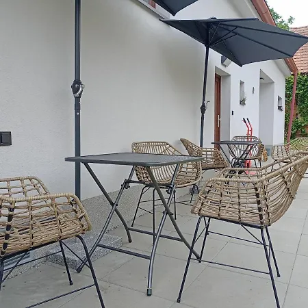 Kafe V Obyvaku Oda ve Kahvaltı Bítov