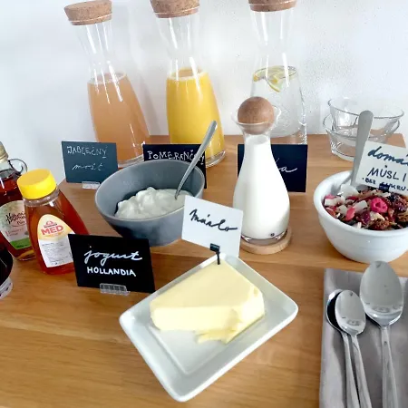Oda ve Kahvaltı Kafe V Obyvaku 3*